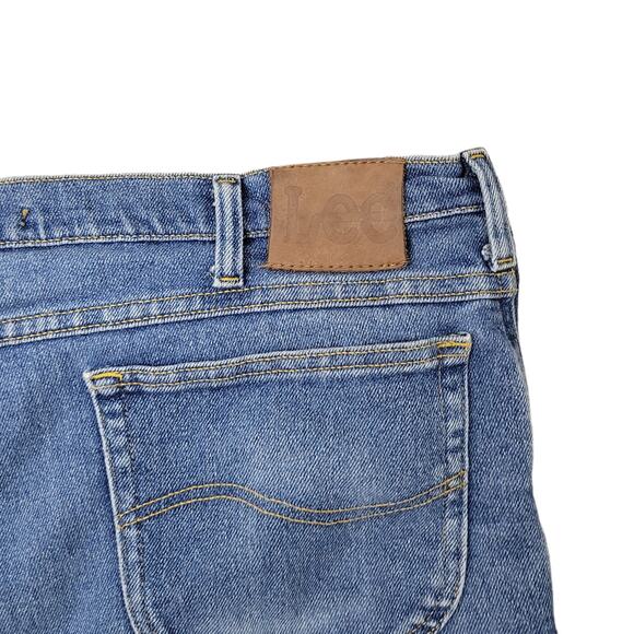 Lee Regular Fit Straight Leg Stretch Classic Jeans Men's Sz 46x33( tag 34) - Picture 8 of 9